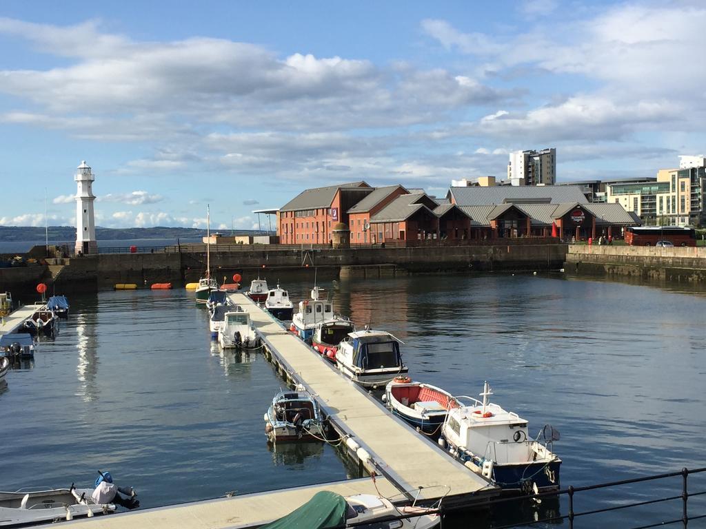 Edinburgh Western Harbour ภายนอก รูปภาพ