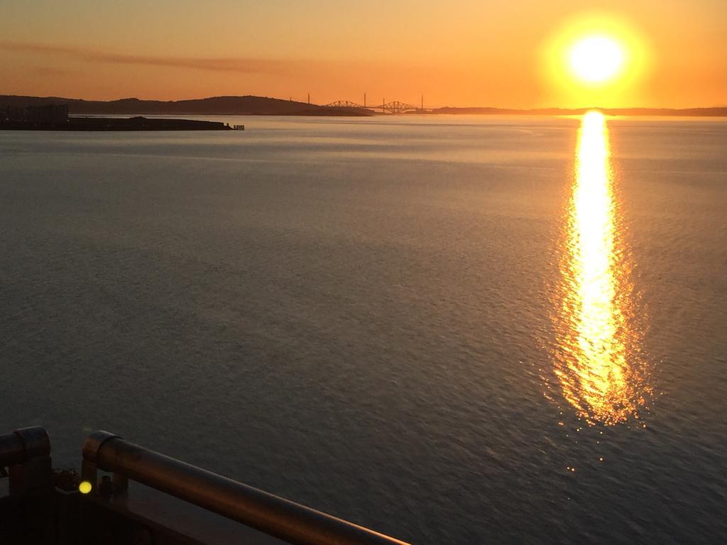 Edinburgh Western Harbour ภายนอก รูปภาพ